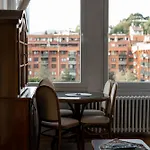 Sale Center Apartment